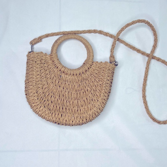 Straw small beach crossbody beach bag - Picture 3 of 6